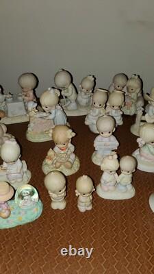Precious Moments 32 Pieces HUGE LOT COLLECTION RARE RETIRED FIGURINES FREE SHIP