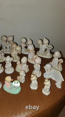 Precious Moments 32 Pieces HUGE LOT COLLECTION RARE RETIRED FIGURINES FREE SHIP