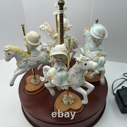 Precious Moments 4004186 PMI 2005 Set Of 4 Horses Carousel Music Box Hand Paint