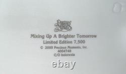 Precious Moments 4004740 Mixing Up A Brighter Tomorrow 2005 No Box
