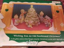 Precious Moments-#634778 CHRISTMAS FAMILY-6 pc. SET-Limited Edition1999 NIB