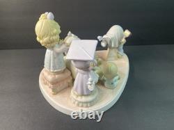 Precious Moments A Portrait Of Loving, Caring And Sharing 108543