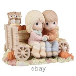 Precious Moments Autumn Couple Figurine Falling Into Fun 6in Bisque 221022 New