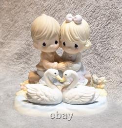 Precious Moments By Your Side Forever And Always 2004 Chapel Edition LE /1500