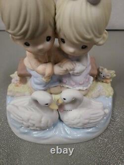 Precious Moments By Your Side Forever And Always Chapel Exclusive 4001778 Rare