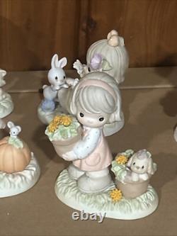Precious Moments Calendar Girls Edition 2001 (10 Of 12 Figurines)