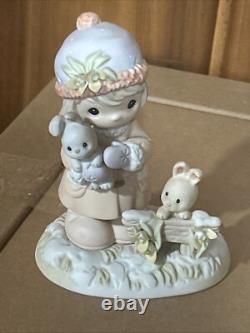 Precious Moments Calendar Girls Edition 2001 (10 Of 12 Figurines)