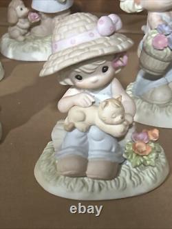 Precious Moments Calendar Girls Edition 2001 (10 Of 12 Figurines)