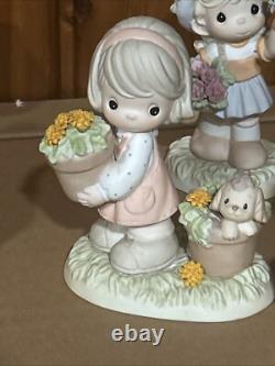 Precious Moments Calendar Girls Edition 2001 (10 Of 12 Figurines)