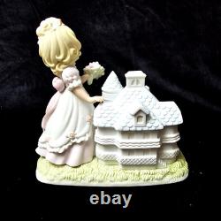 Precious Moments Chapel Exclusive 111754 FAIRYTALES CAN COME TRUE Victorian 2003