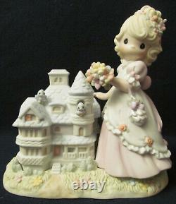 Precious Moments Chapel Exclusive Figurine # 111754 Fairytales Can Come True