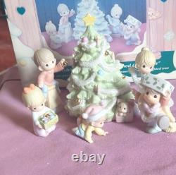 Precious Moments Christmas /Wishing You An Old Fashioned Christmas/ 634778