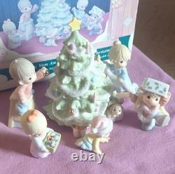 Precious Moments Christmas /Wishing You An Old Fashioned Christmas/ 634778