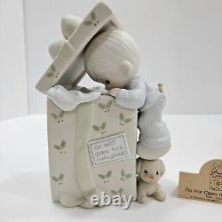 Precious Moments Collectible Do Not Open Till Christmas Figurine Music Box gift