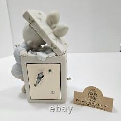 Precious Moments Collectible Do Not Open Till Christmas Figurine Music Box gift