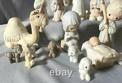 Precious Moments Come Let Us Adore Him 1979 Nativity Wee Three Kings Camel Angel