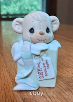 Precious Moments Come Let Us Adore Him 5- 6 Nativity Set & Boxes 17 pieces Precious Moments Come Let Us Adore Him 5- 6 Nativity Set & Boxes 17 pieces