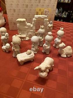 Precious Moments Come Let Us Adore Him Mini Nativity Set 1982 E-2395 +bonus +box