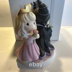 Precious Moments DISNEY SLEEPING BEAUTY & MALEFICENT MAY KINDNESS ABOUND NIB
