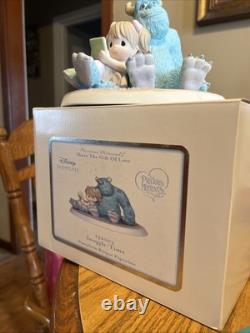 Precious Moments. Disney 132003 Snuggle Time