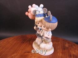 Precious Moments Disney 60 Years Of Happiness Couple Figurine