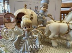 Precious Moments Disney Cinderella Carriage Share The Gift Of Love Musical
