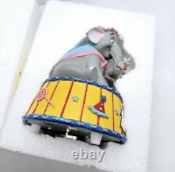 Precious Moments Disney Dumbo Figurine Music Box Straight From Heaven in Box