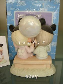 Precious Moments Disney Happiness Is Best Shared Together Event Piece Signed
