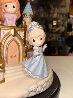 Precious Moments Disney Masterpiece Collection They Lived Happily Ever After'