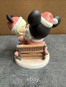 Precious Moments Disney Merry Christmas To All Signed by Hiko Maeda 990025
