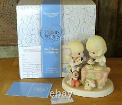 Precious Moments Disney Showcase 710039 Nothings Sweeter Than Time Together New