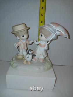 Precious Moments Disney Showcase-It's a Jolly Holiday With You-Mary Poppins WB