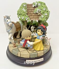 Precious Moments Disney Snow White Deluxe Musical You Are My Dream Come True