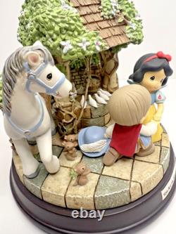 Precious Moments Disney Snow White Deluxe Musical You Are My Dream Come True