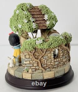 Precious Moments Disney Snow White Deluxe Musical You Are My Dream Come True