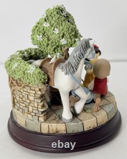 Precious Moments Disney Snow White Deluxe Musical You Are My Dream Come True