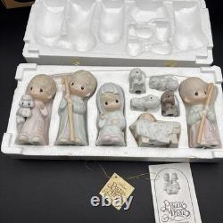 Precious Moments E-2800 Come Let Us Adore Him Nativity Set 1979 Original Box