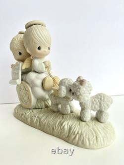 Precious Moments E-2801 Jesus Is Born 2 Angels in Chariot RARE 1979 NIB