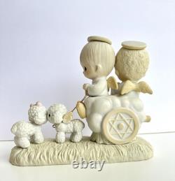 Precious Moments E-2801 Jesus Is Born 2 Angels in Chariot RARE 1979 NIB