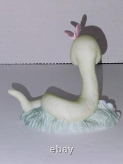 Precious Moments Enesco Hisssterrically Sweet 821969 Signed Porcelain Figurine