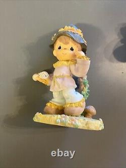 Precious Moments Enesco Wizard Of Oz, Emerald City Skyline Base, 4 Figurines