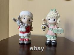 Precious Moments Every Bunny Loves A Christmas Hug 2020 Dated Girl Figurine