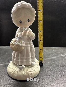 Precious Moments- Extremely RARE, SIGNED The Lord Will Provide Fig 93 LMTD ED