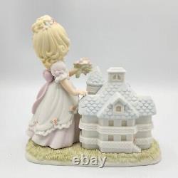 Precious Moments Fairytales Can Come True #111754 2003 Figurine