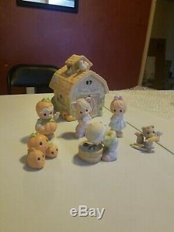 Precious Moments Fall Festival 7 Piece Porcelain Set