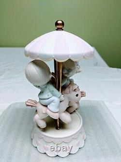 Precious Moments Figurine #139475 Love Makes The World Go'Round