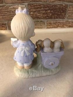Precious Moments Figurine 1977 God Loveth a Cheerful Giver girl with free pups