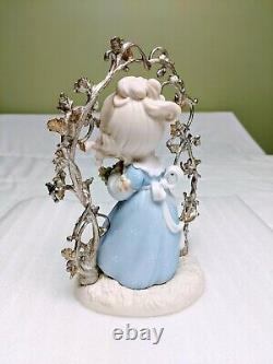 Precious Moments Figurine #261629 In God's Beautiful Garden Of Love COA