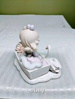 Precious Moments Figurine 456349-Sharing Our Time Is So Precious-COA/Glass Case