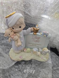 Precious Moments Figurine, #542636, Sleep Tight, No Mark SIGNED SAM BUTCHER NIB